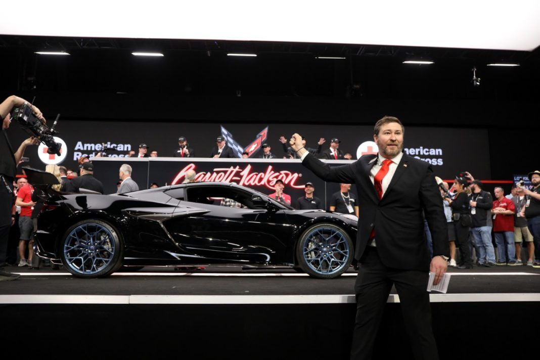 2025 Corvette ZR1 VIN 001 raises $3.7 million for Red Cross at charity auction