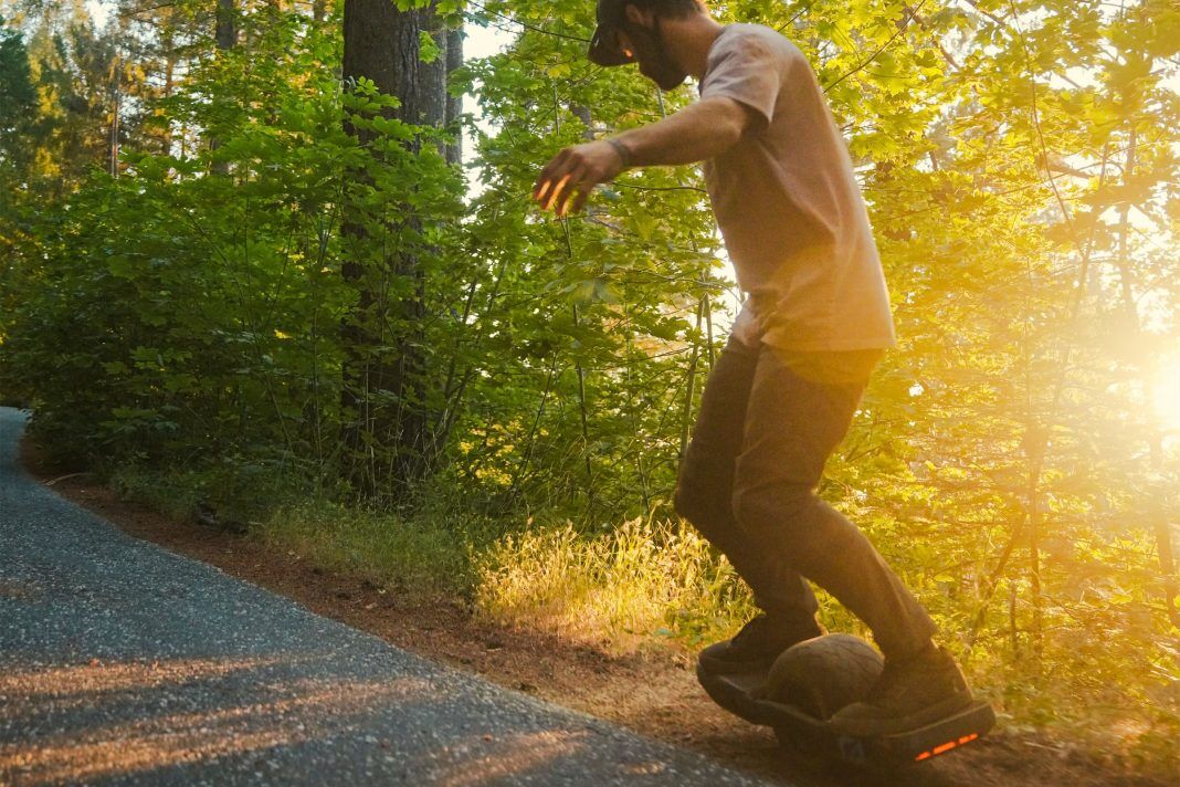 Father’s Day Gift Guide: Tools, Tech, and Toys for Car Nuts